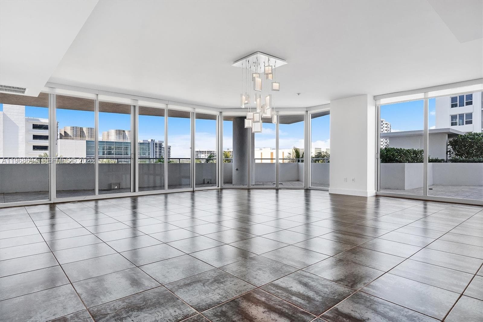 3535 Ocean Dr 3