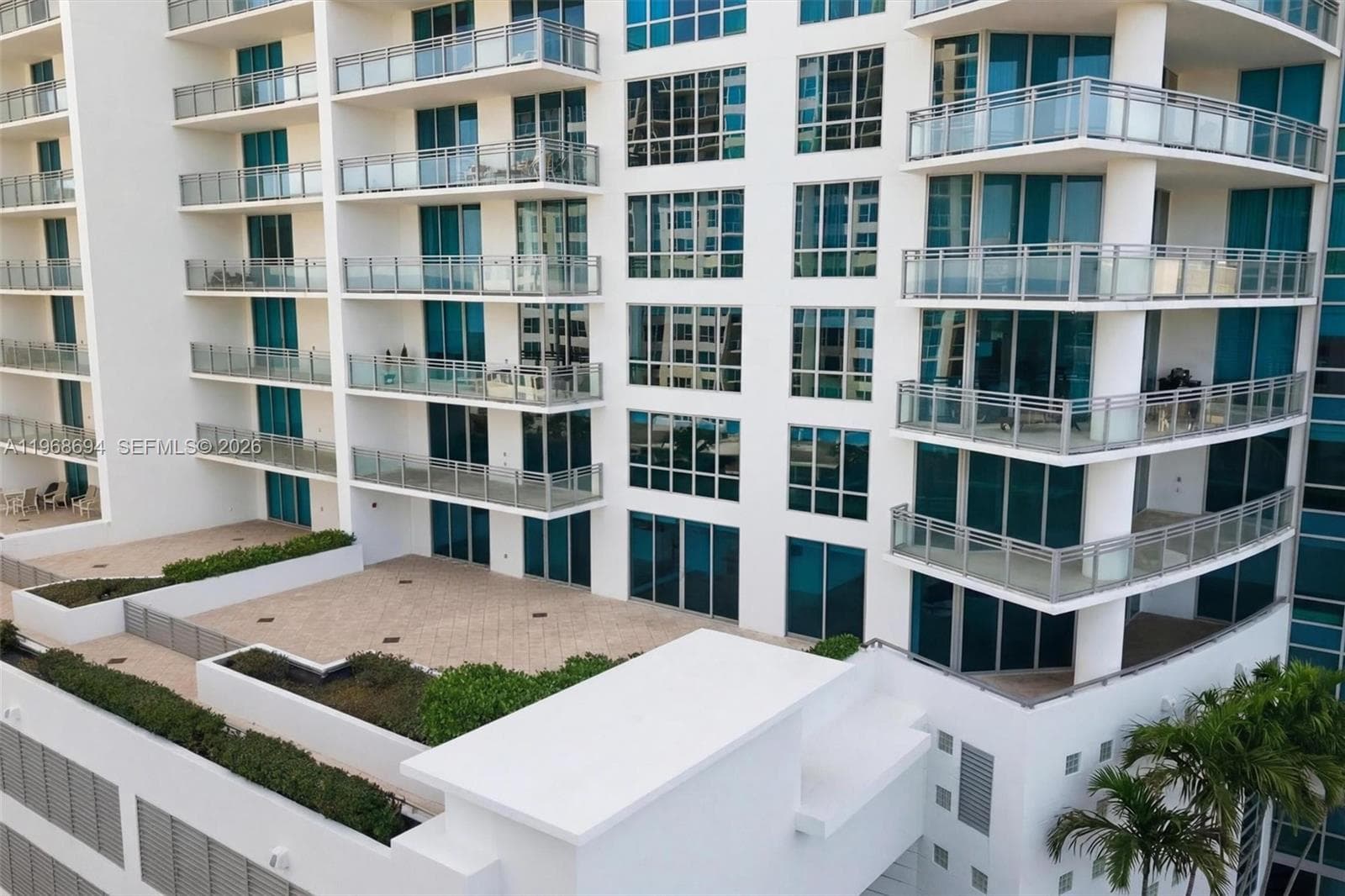 3535 Ocean Dr 406 photo 21