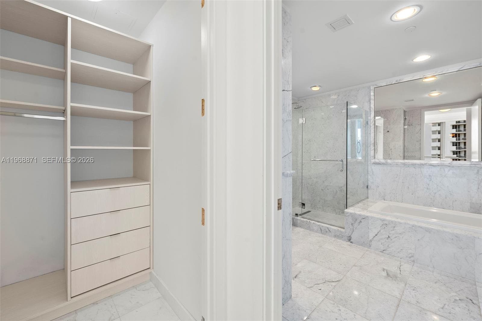17475 Collins Ave 703 photo 18