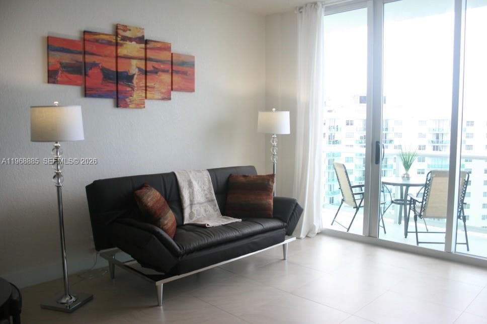 3901 Ocean Dr PH16Z photo 14