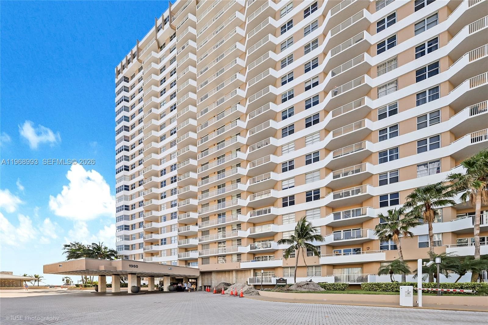 1980 Ocean Dr 5F photo 25