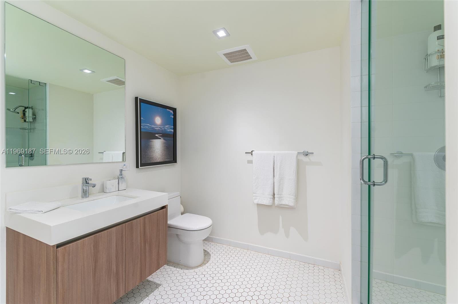 401 Birch Rd 502 photo 18