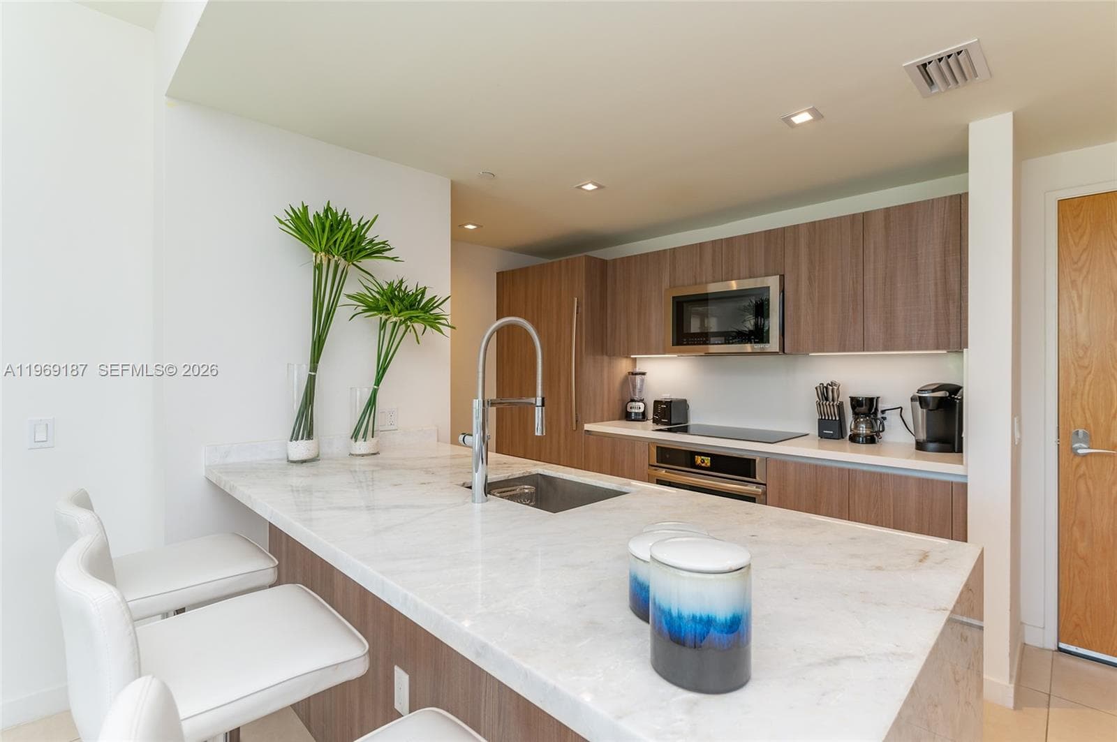 401 Birch Rd 4