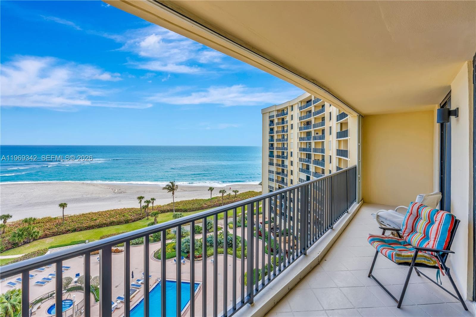 300 Ocean Trail Way 3
