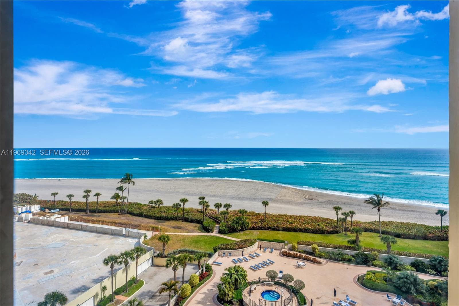 300 Ocean Trail Way 4