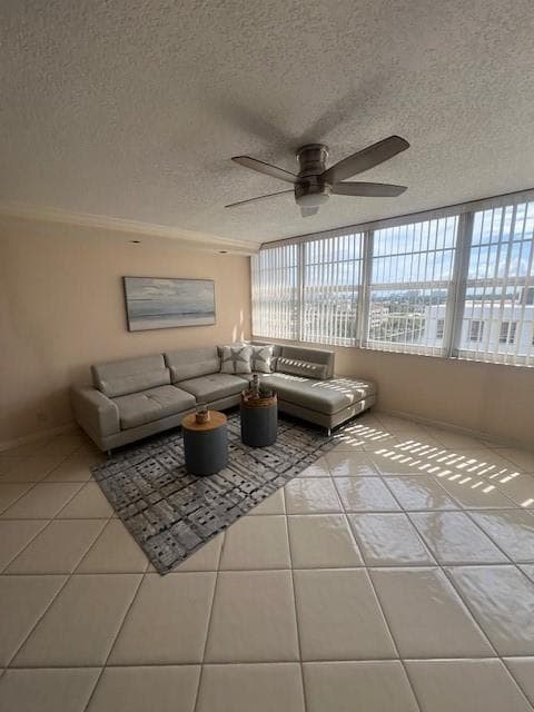 1160 N Federal Highway #1118 4