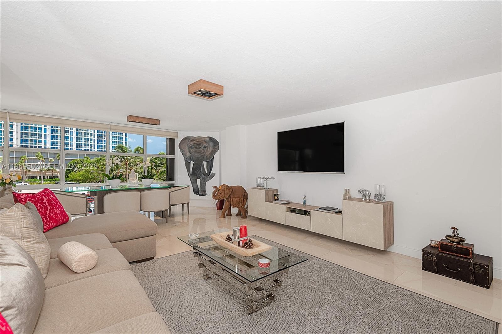 6423 Collins Ave 309 photo 7