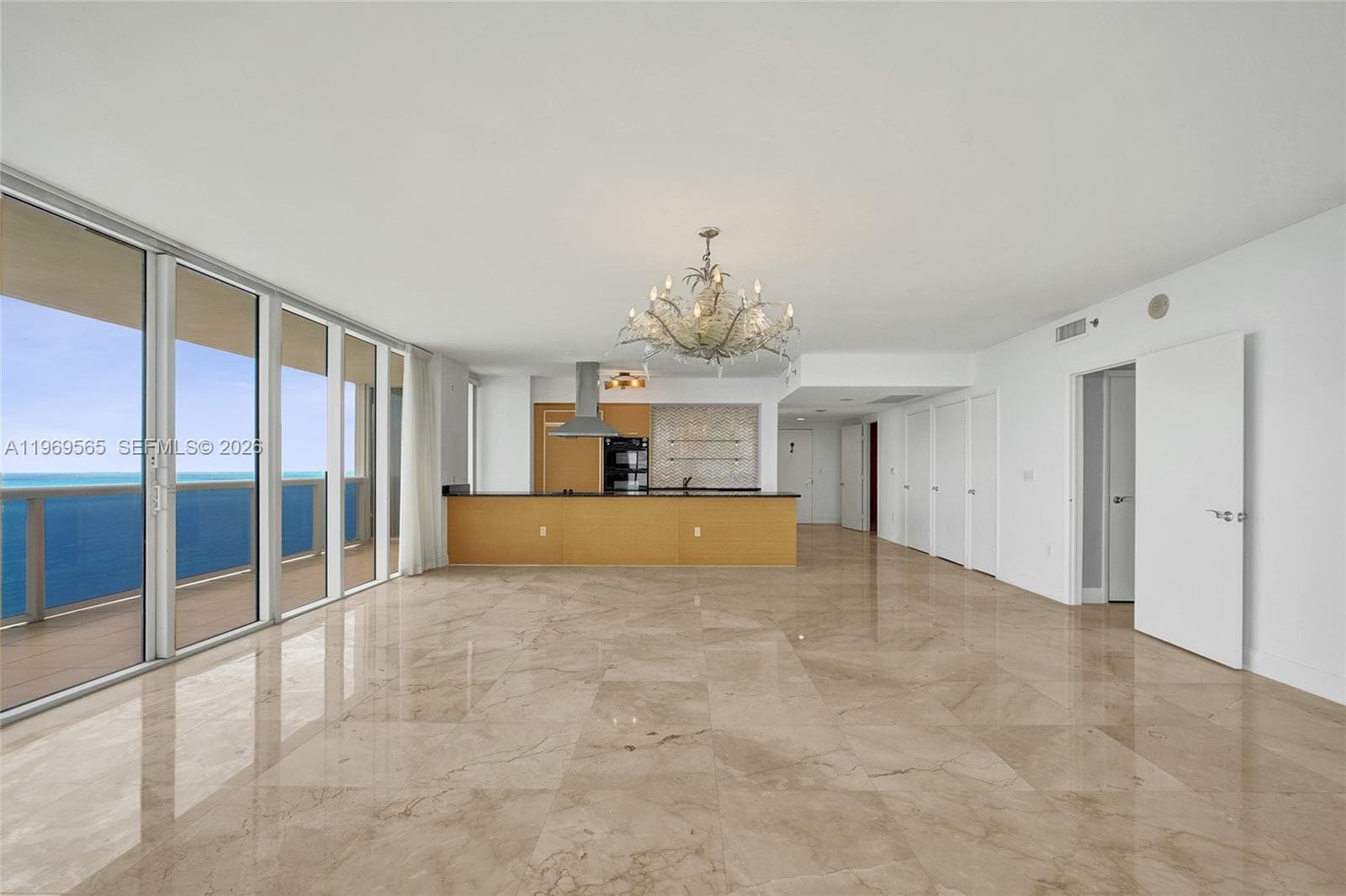 1830 Ocean Dr 2701 photo 9