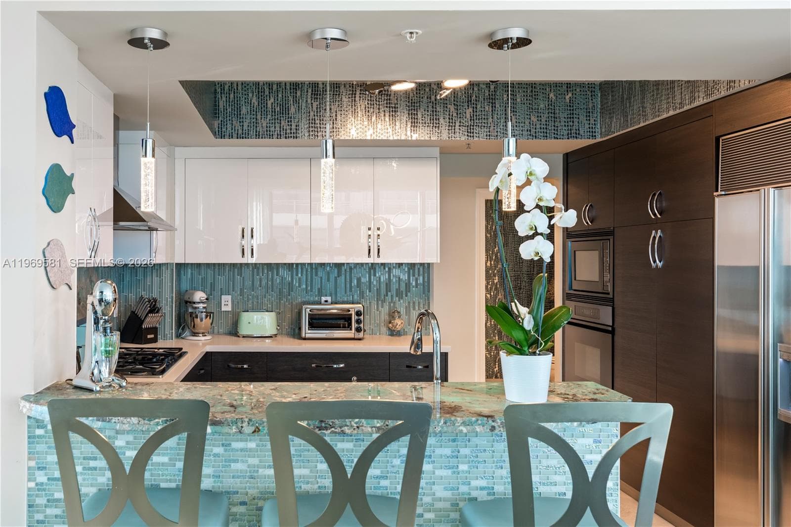 3535 Ocean drive 1405 photo 6