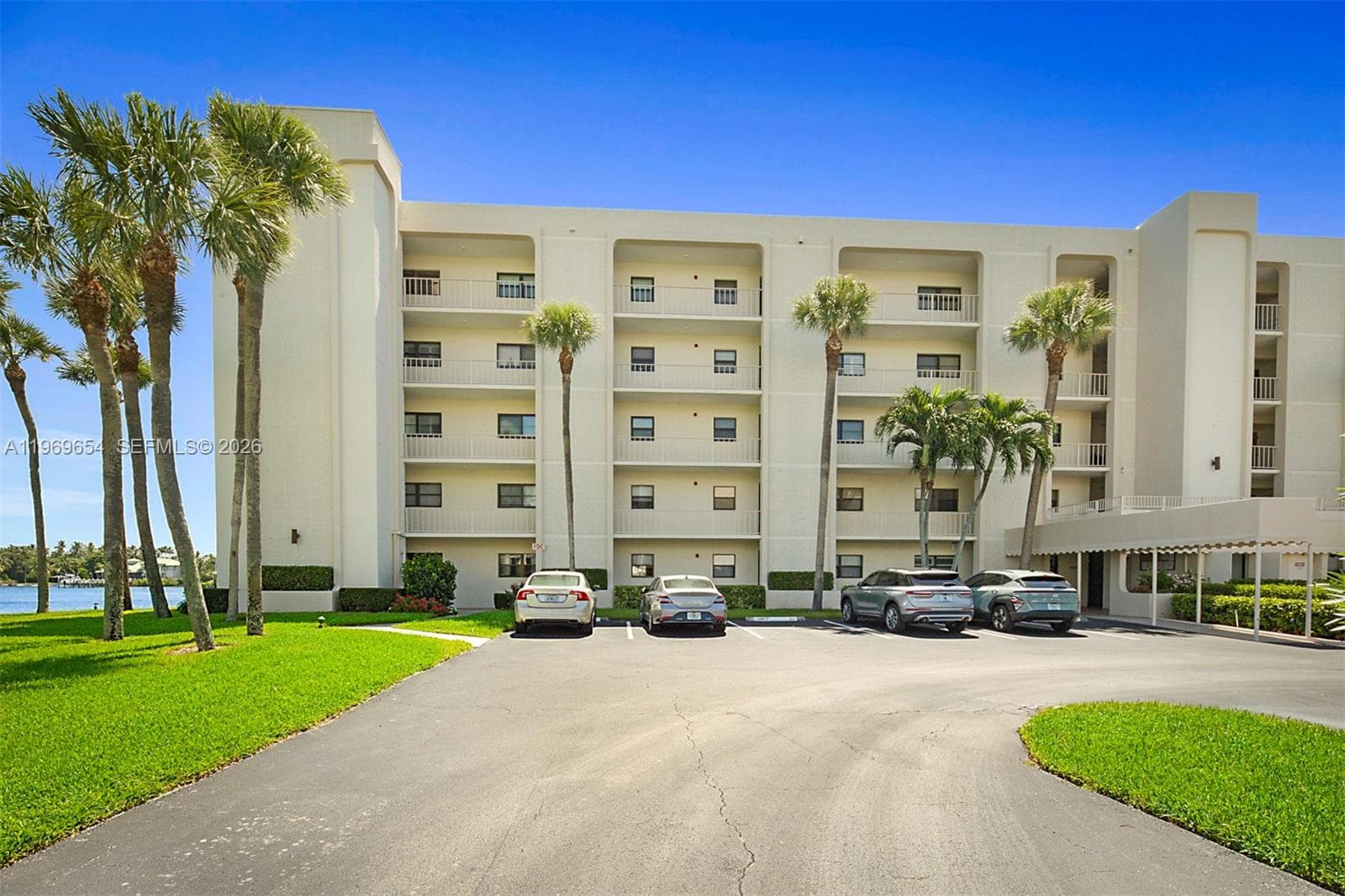 100 Intracoastal Pl 2