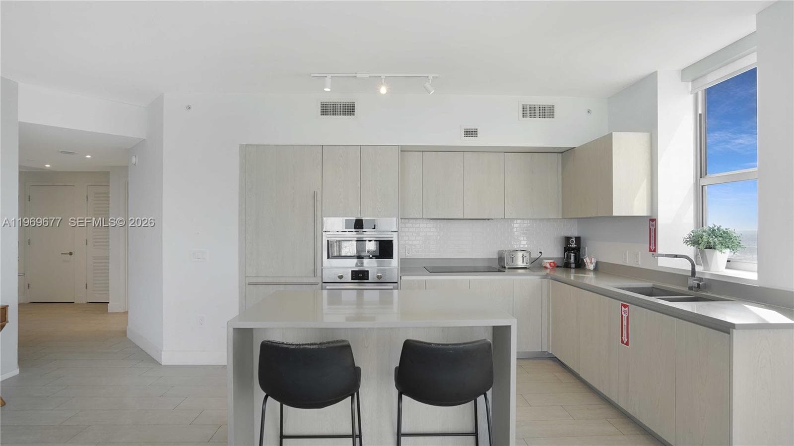 4010 Ocean Dr T4002 photo 6