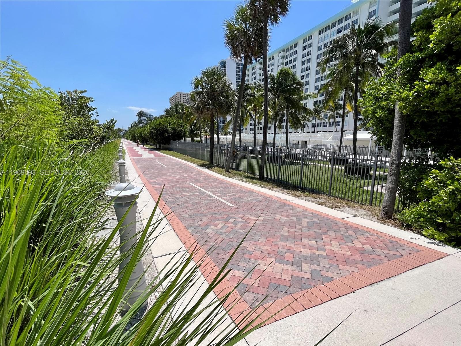 2899 Collins Ave 740 photo 13