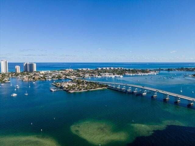 2650 Lake Shore Drive #1004 5