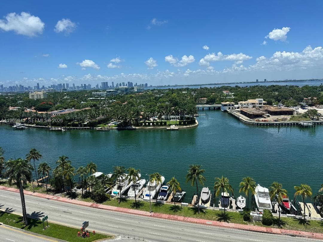 5005 Collins Ave 1404 photo 12