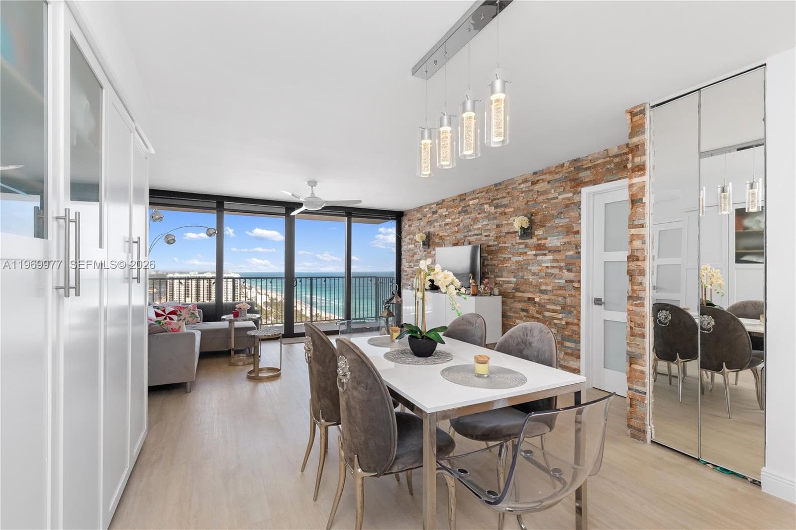 2101 Ocean Dr 4
