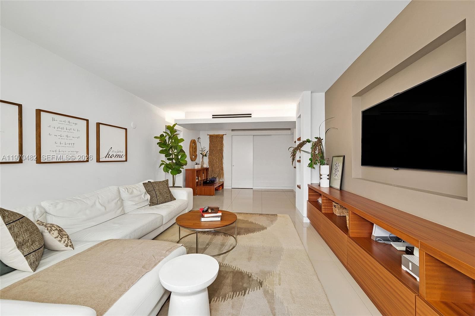 199 Ocean Lane Dr 401 photo 12