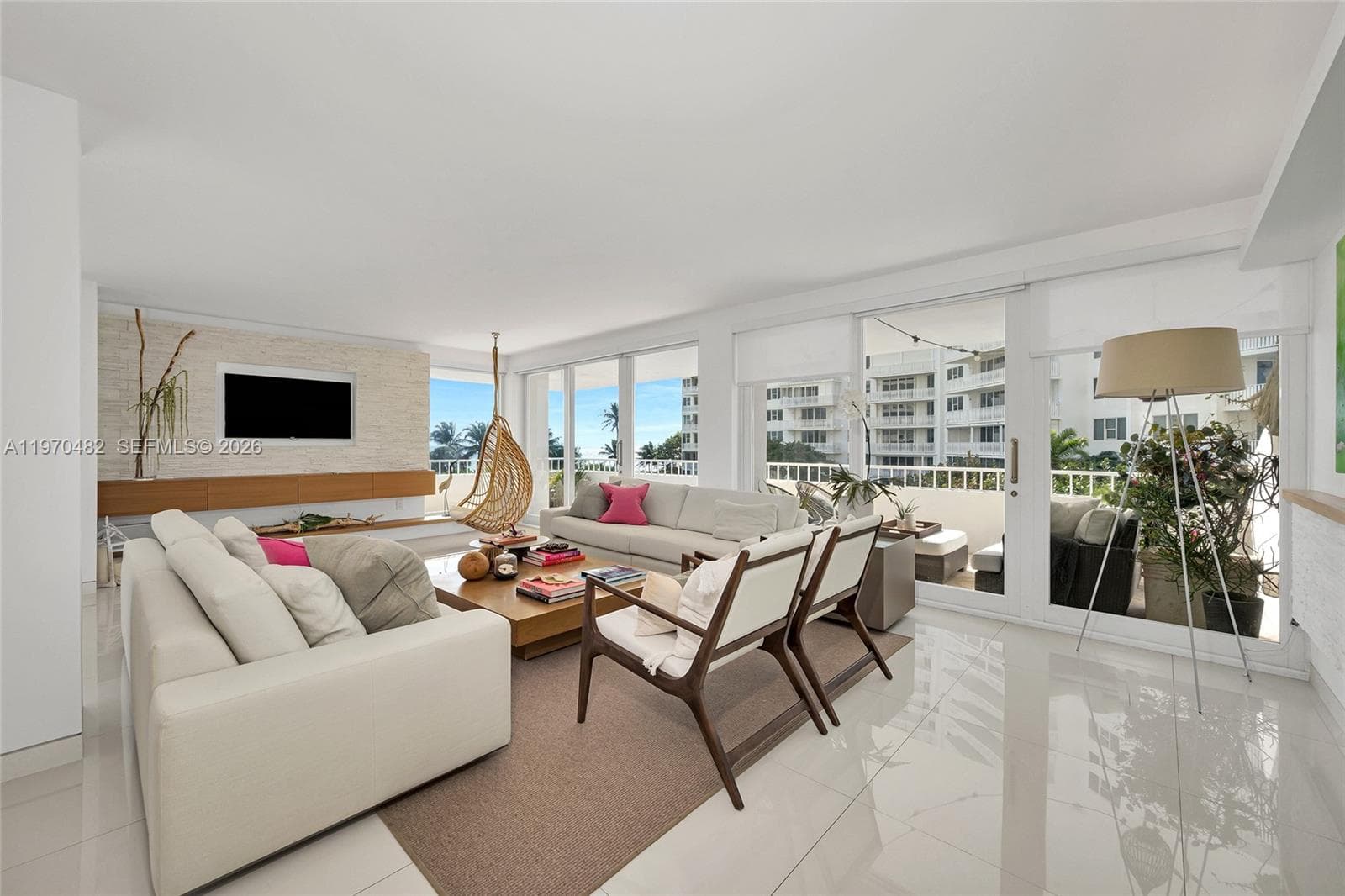 199 Ocean Lane Dr 3