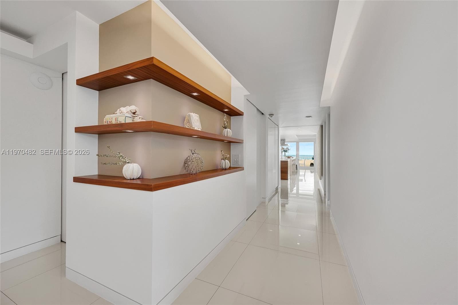 199 Ocean Lane Dr 401 photo 14