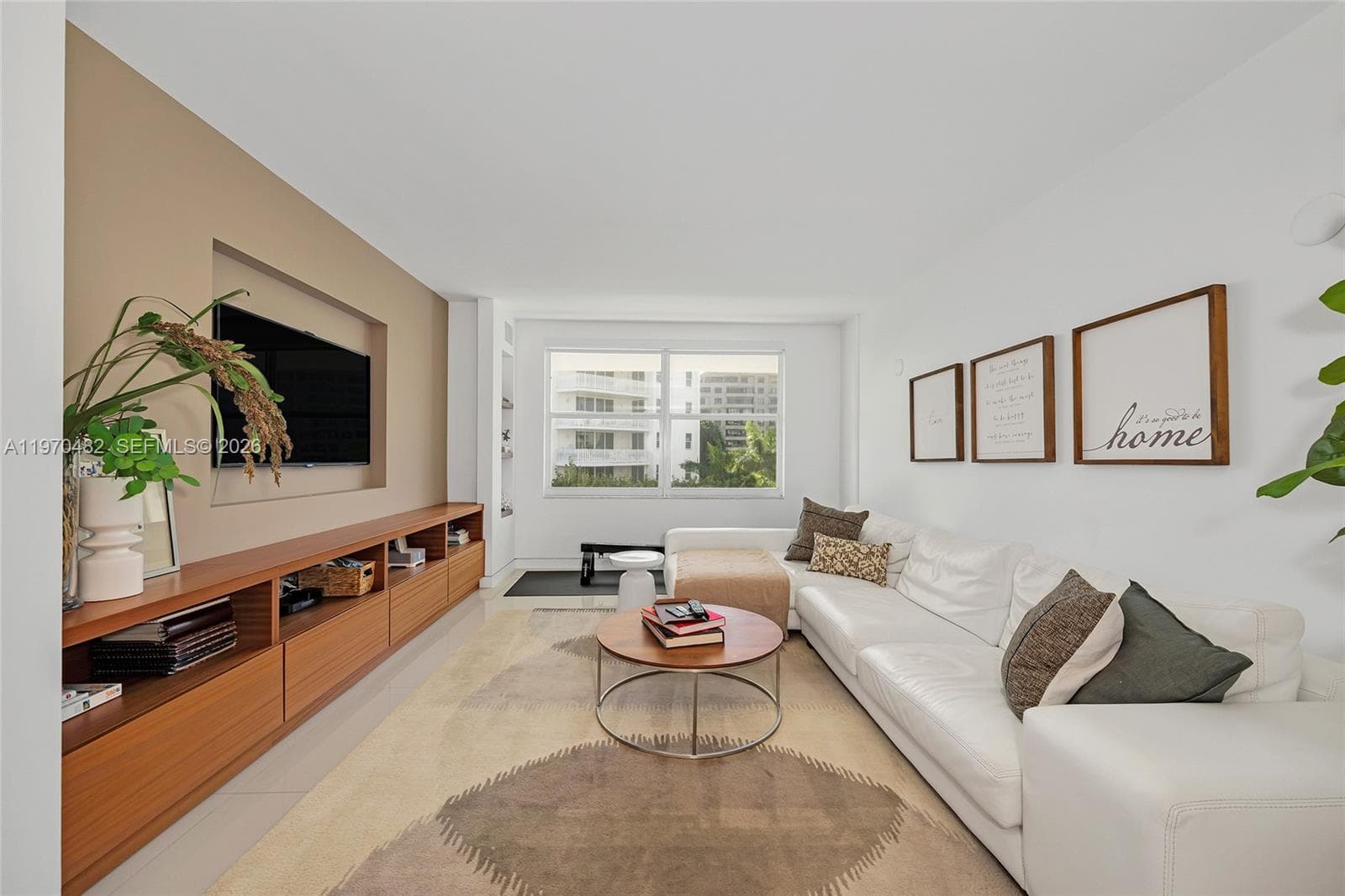 199 Ocean Lane Dr 401 photo 11