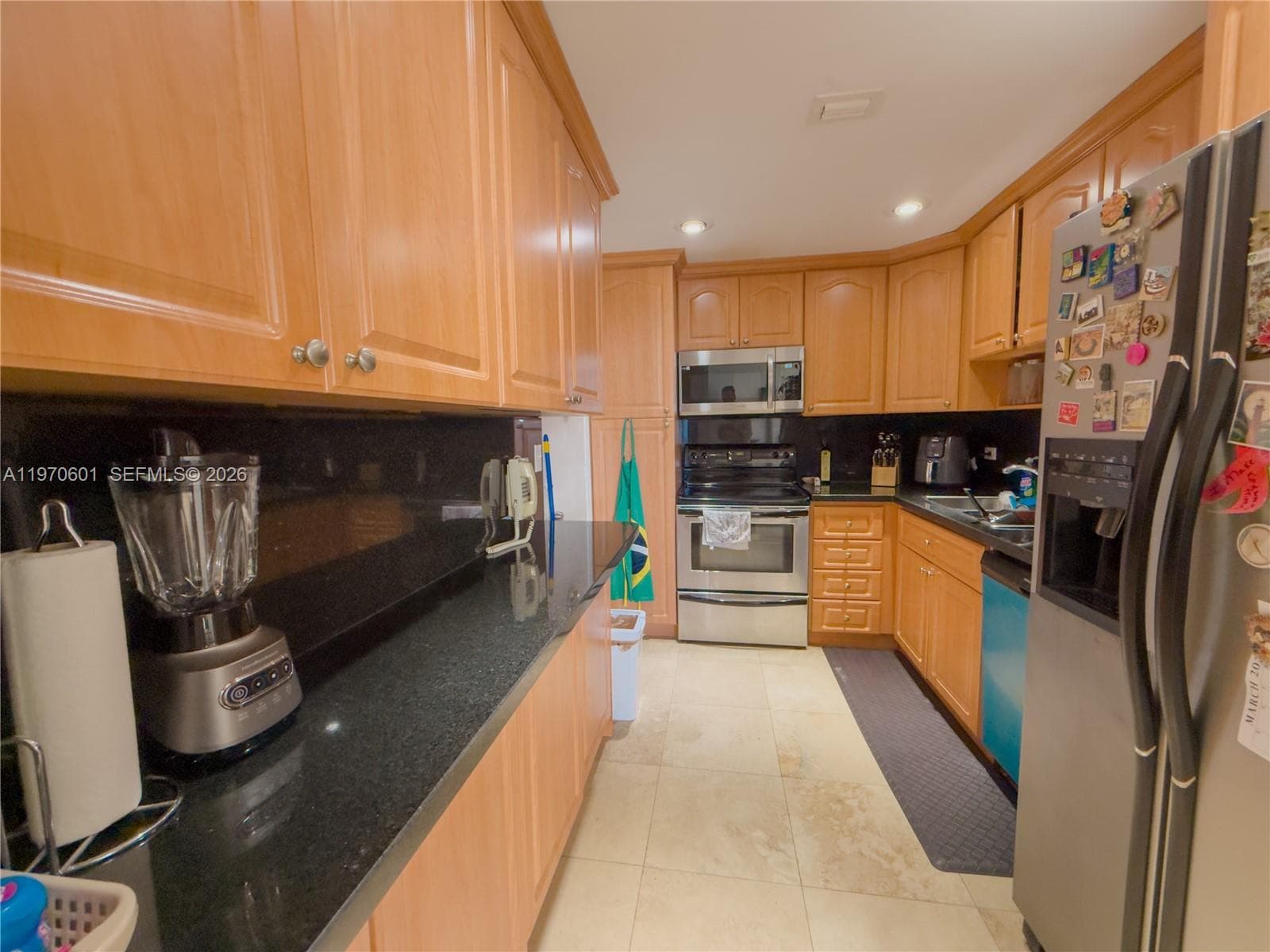 5005 Collins Ave 825 photo 7