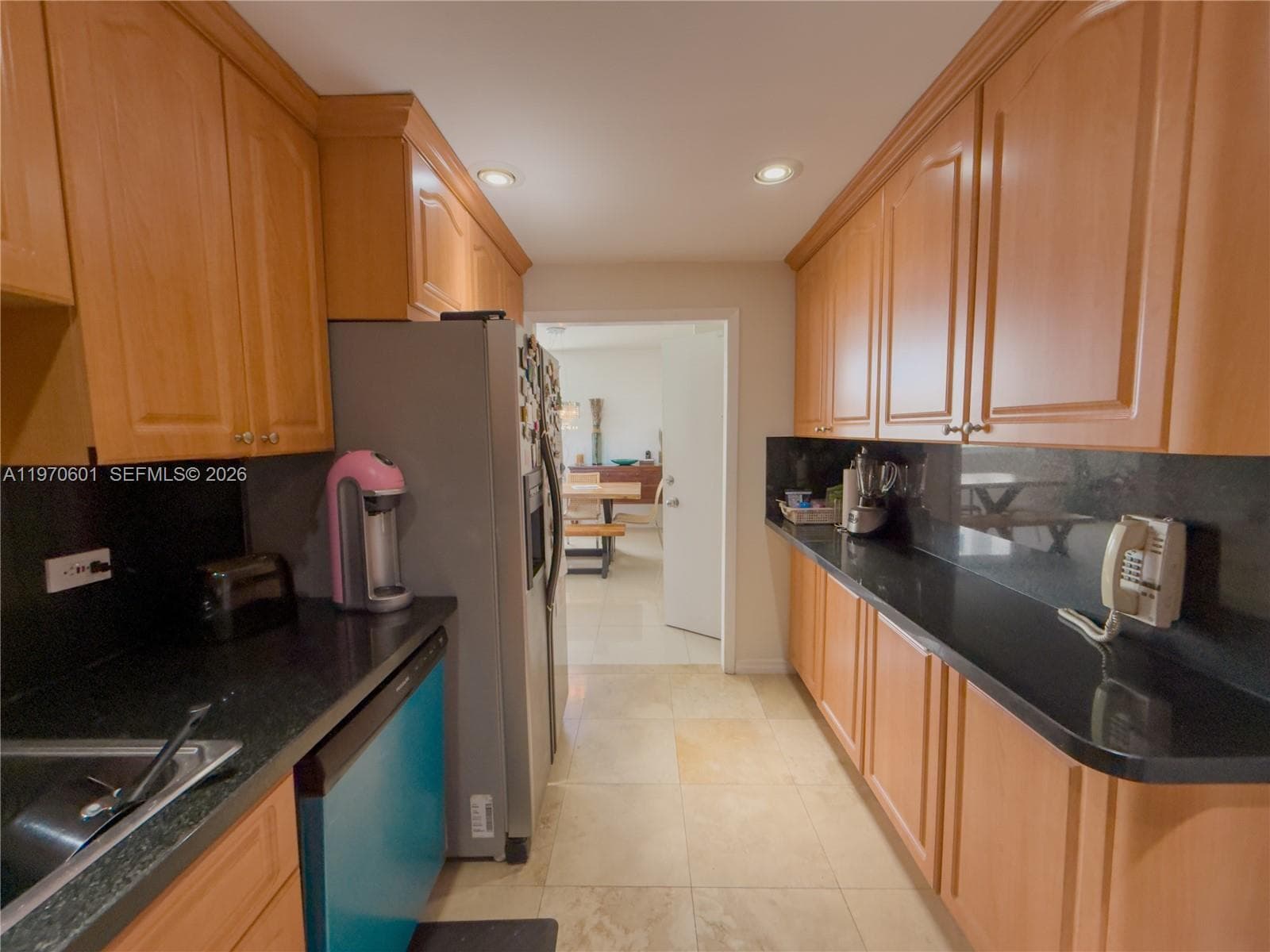 5005 Collins Ave 825 photo 10