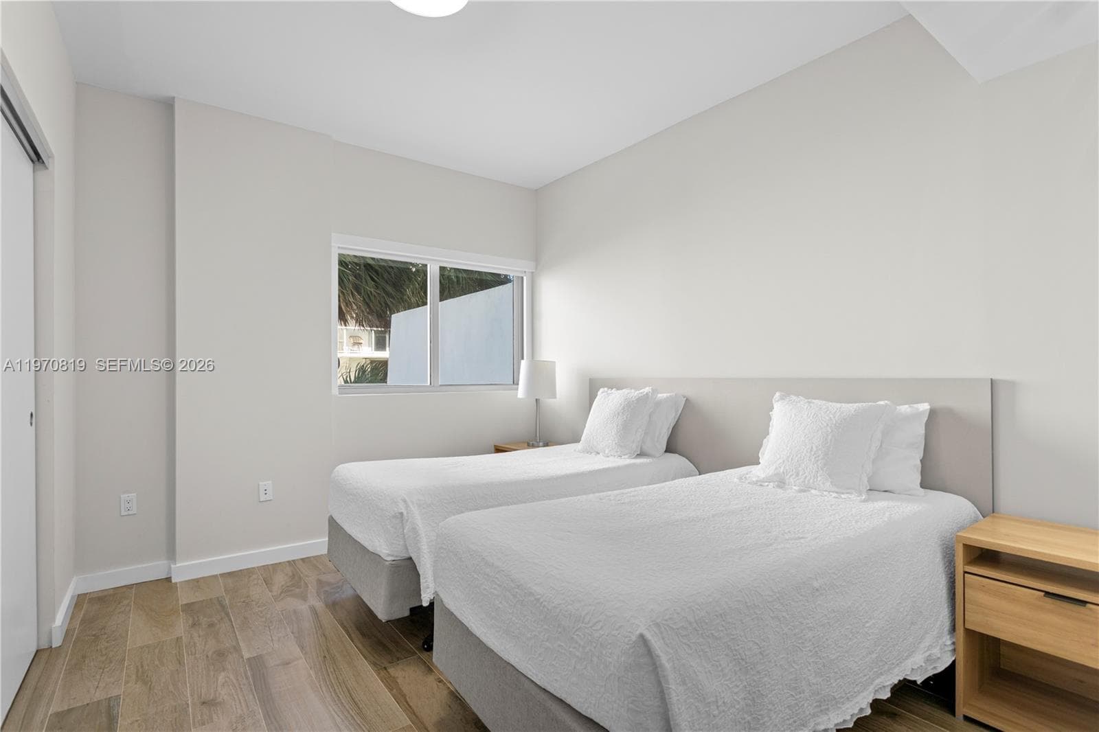 9940 W Bay Harbor Dr 3G-N photo 19