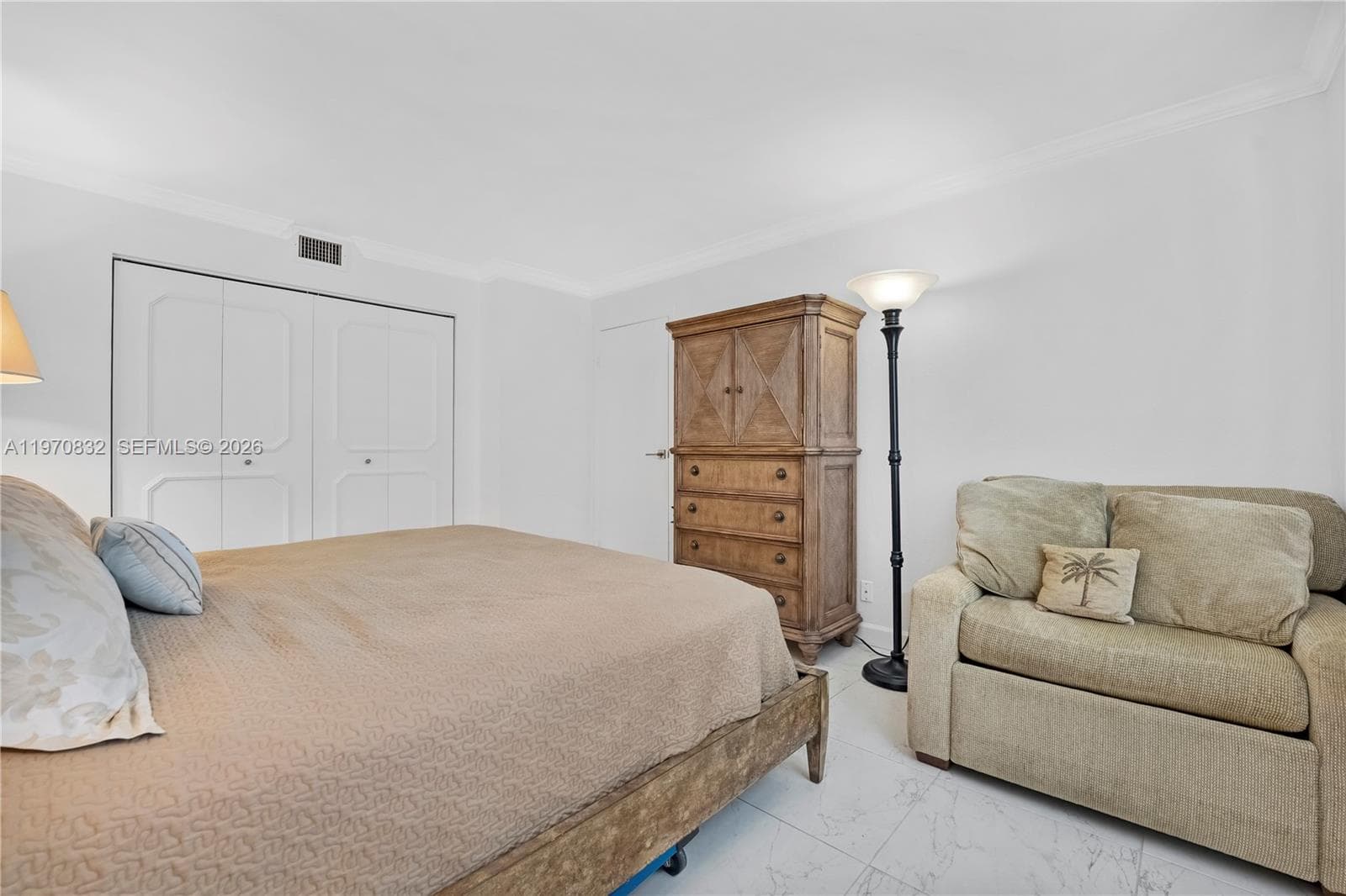 2301 Ocean 201 photo 17