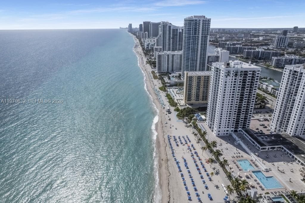 2301 Ocean 5