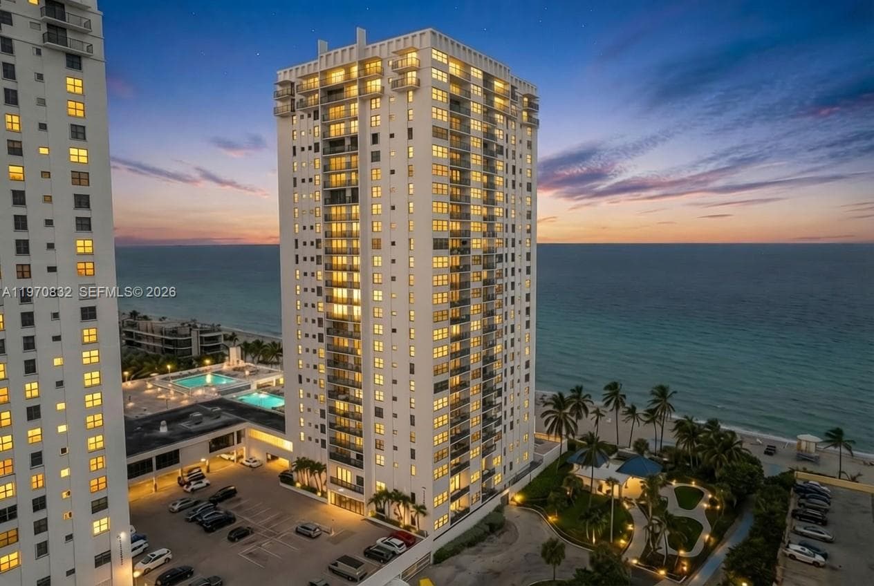 2301 Ocean 4
