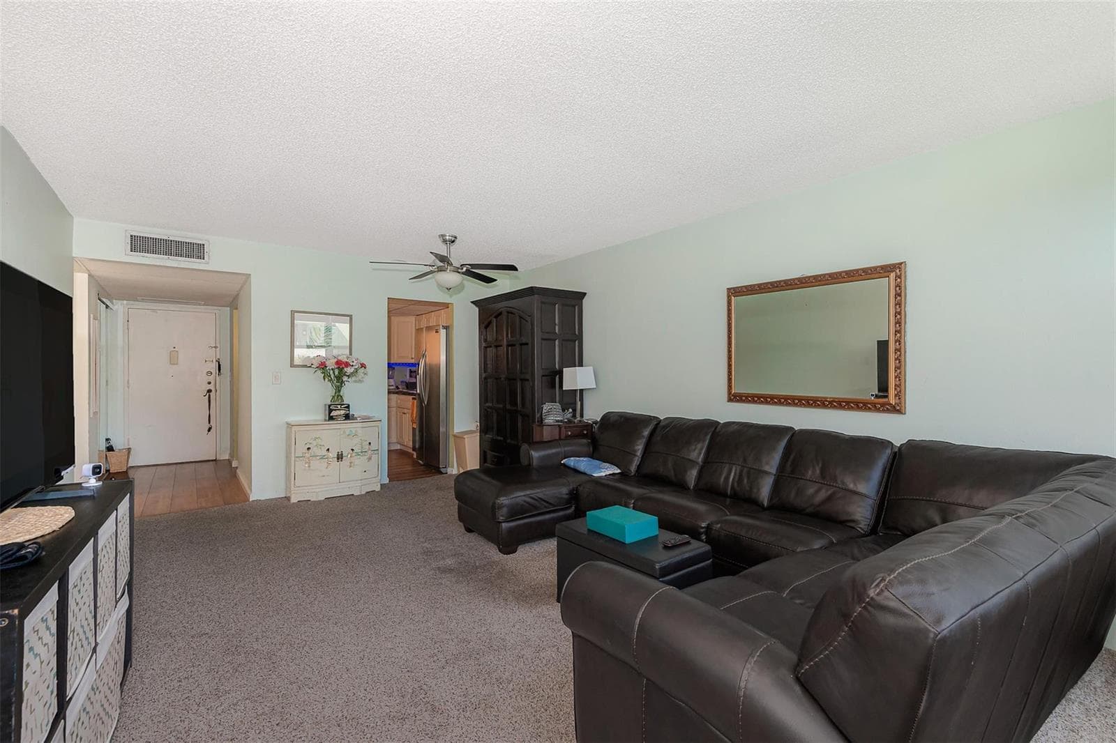 2751 Taft Street 305 photo 7