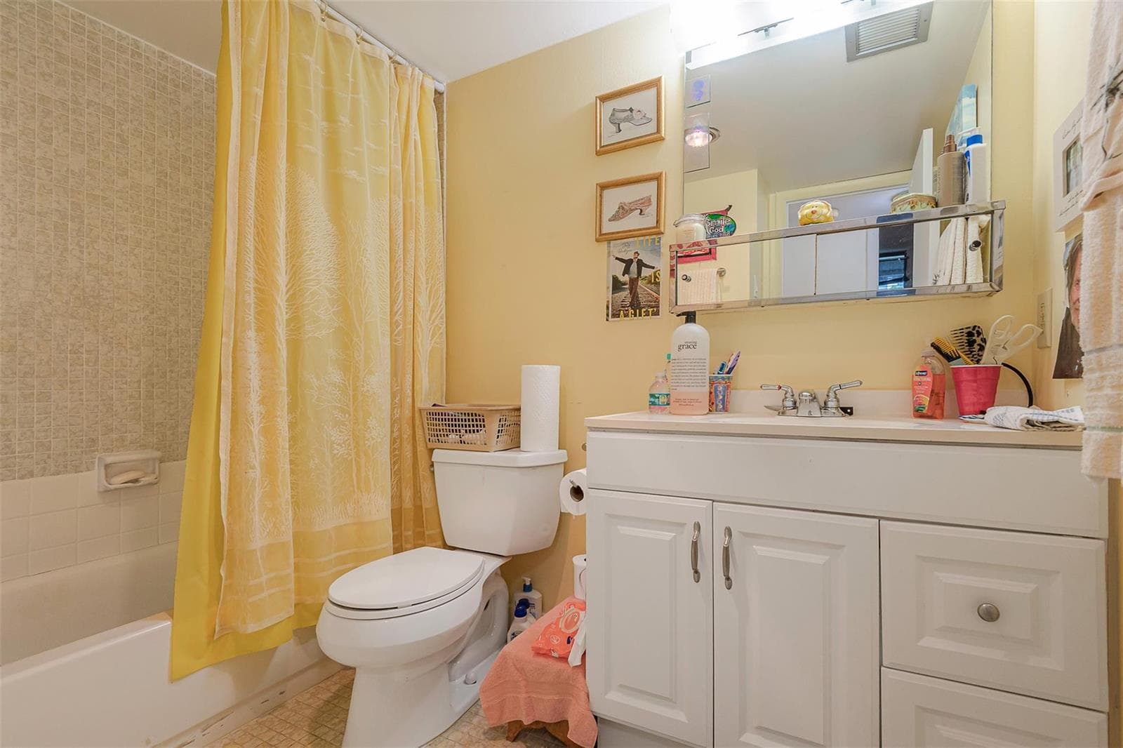 2751 Taft Street 305 photo 21