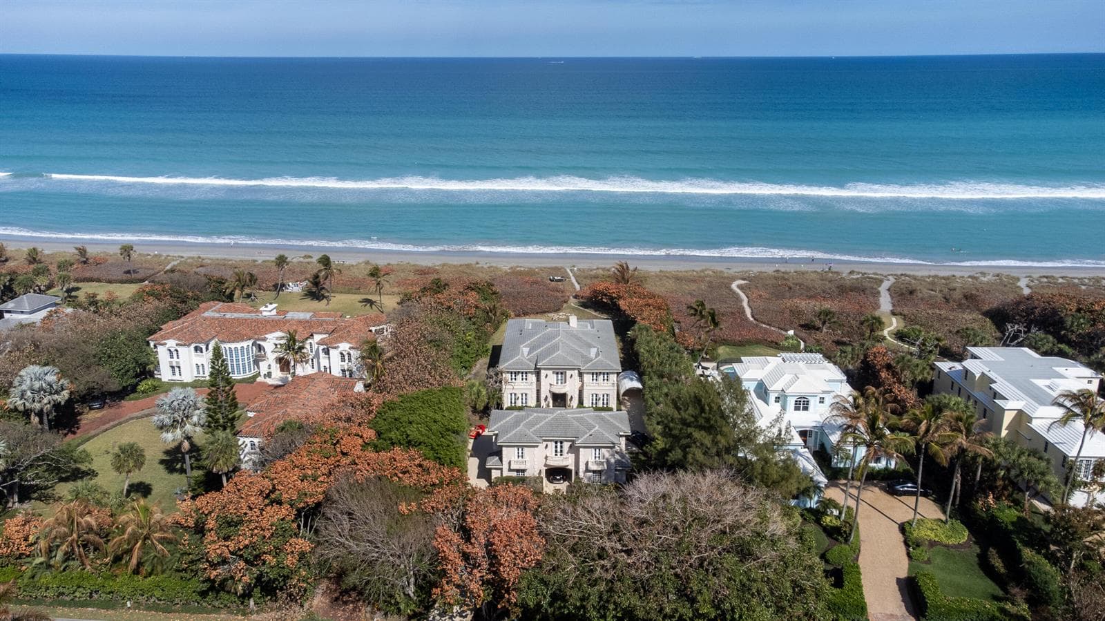 19 N Beach Road photo 1