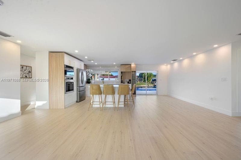 1810 6th Ave photo 8