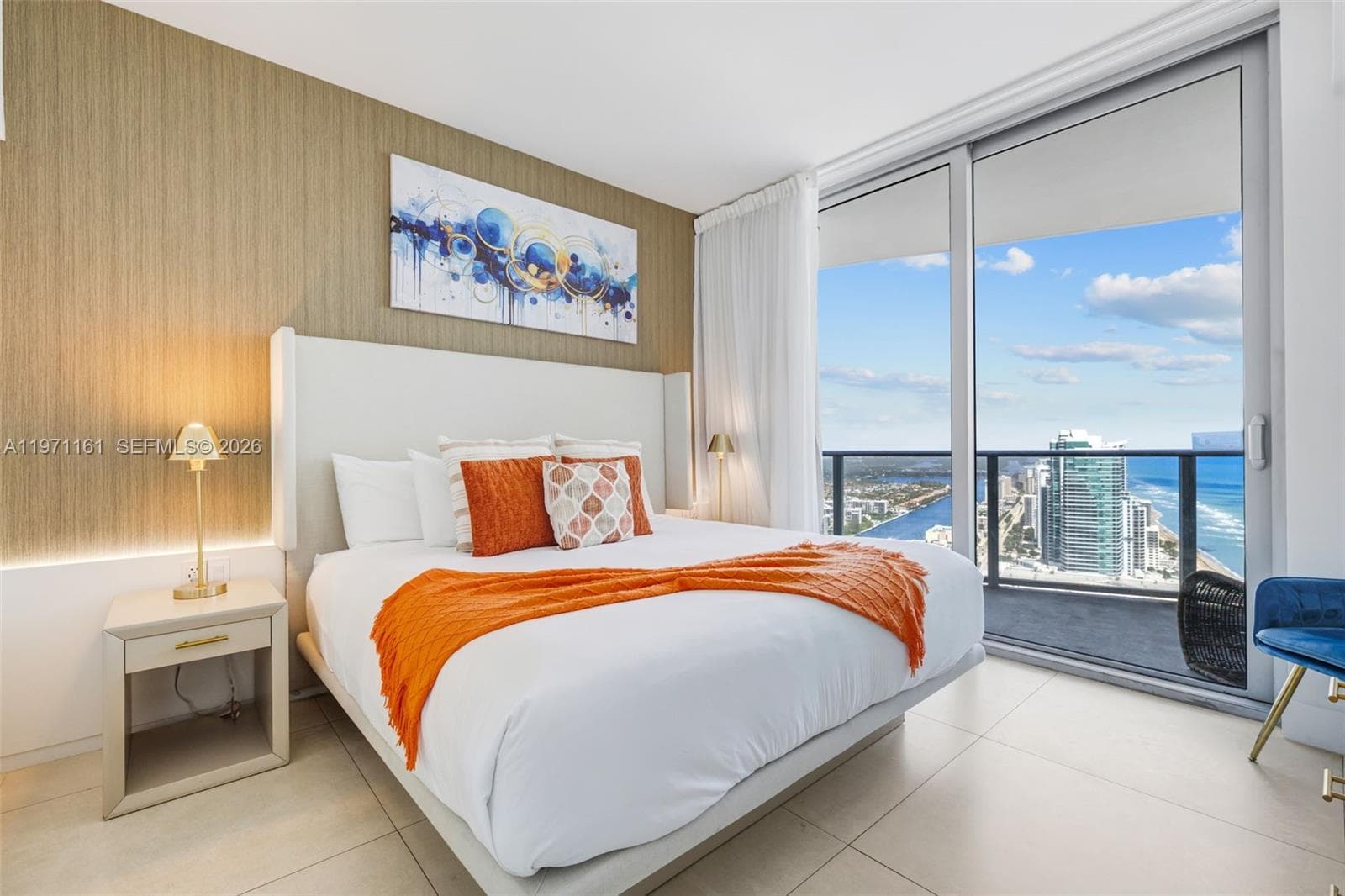 4111 Ocean Dr 3706 photo 23