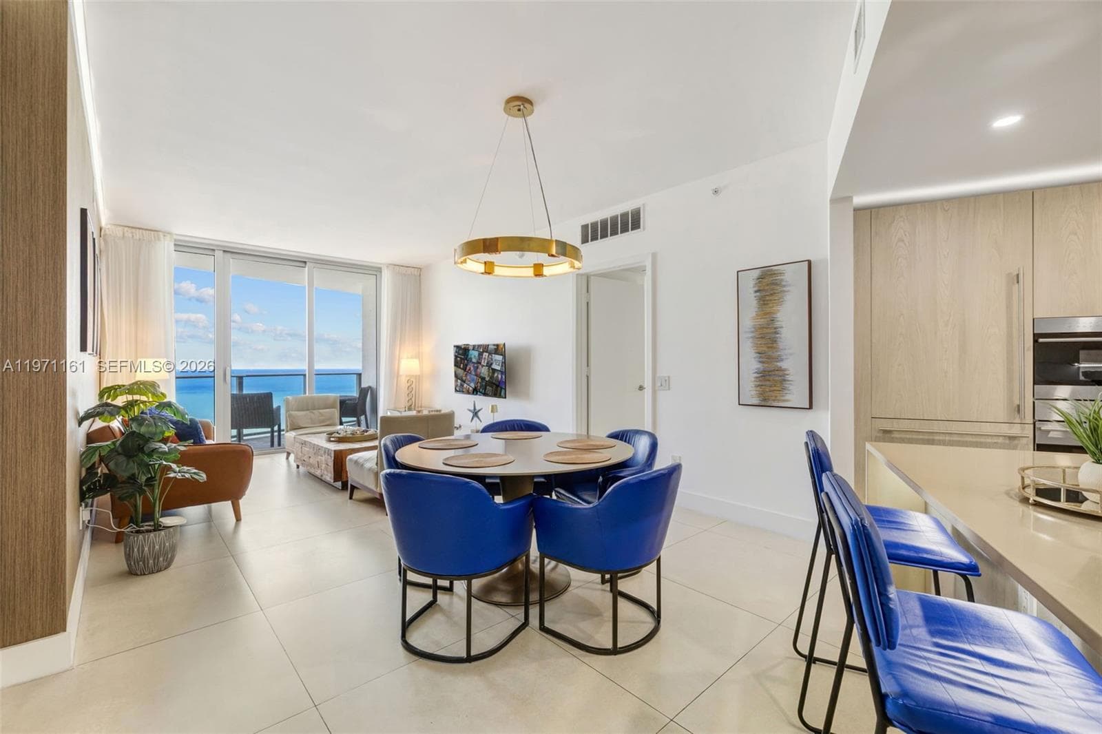 4111 Ocean Dr 1