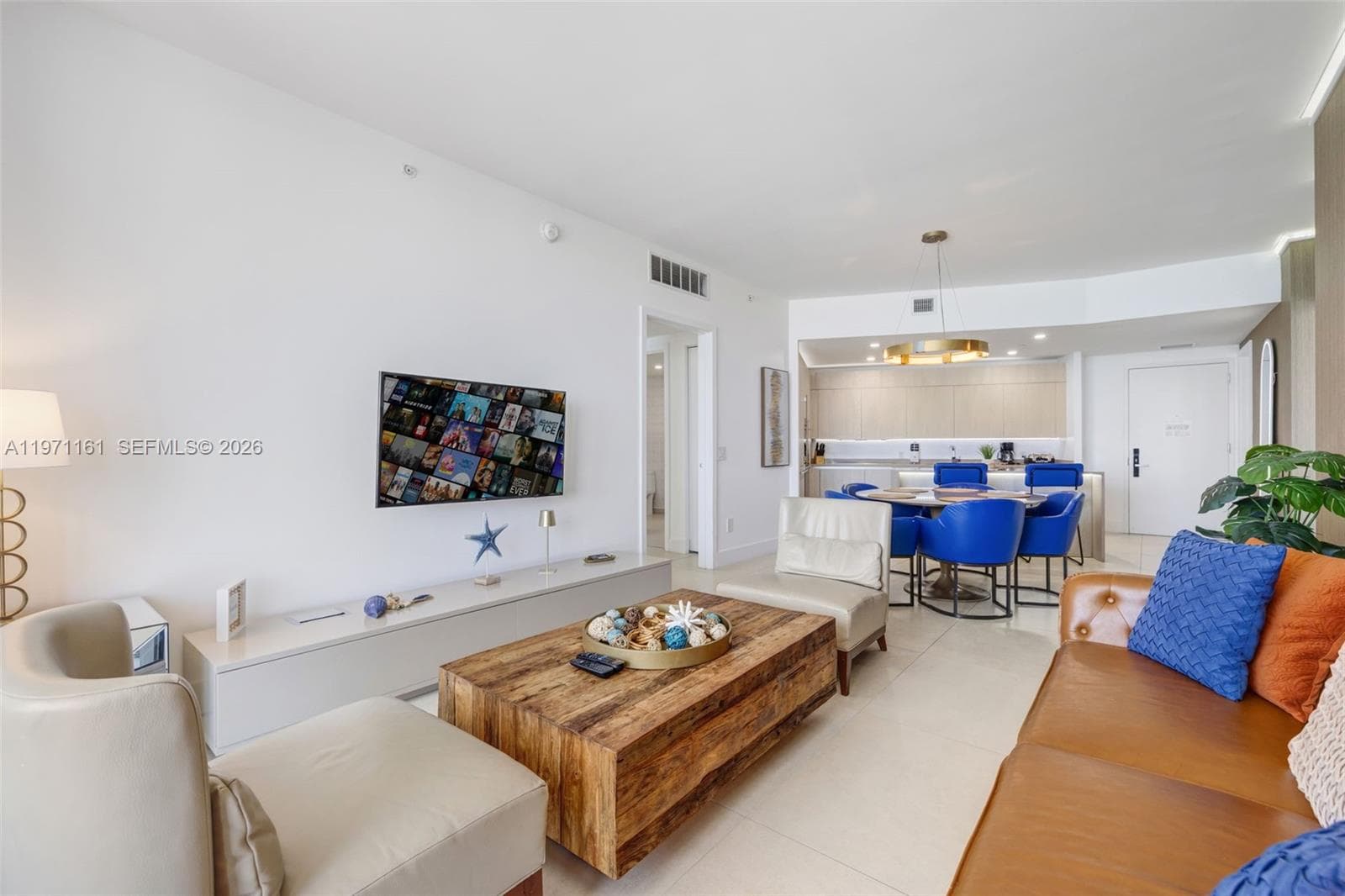 4111 Ocean Dr 3706 photo 9
