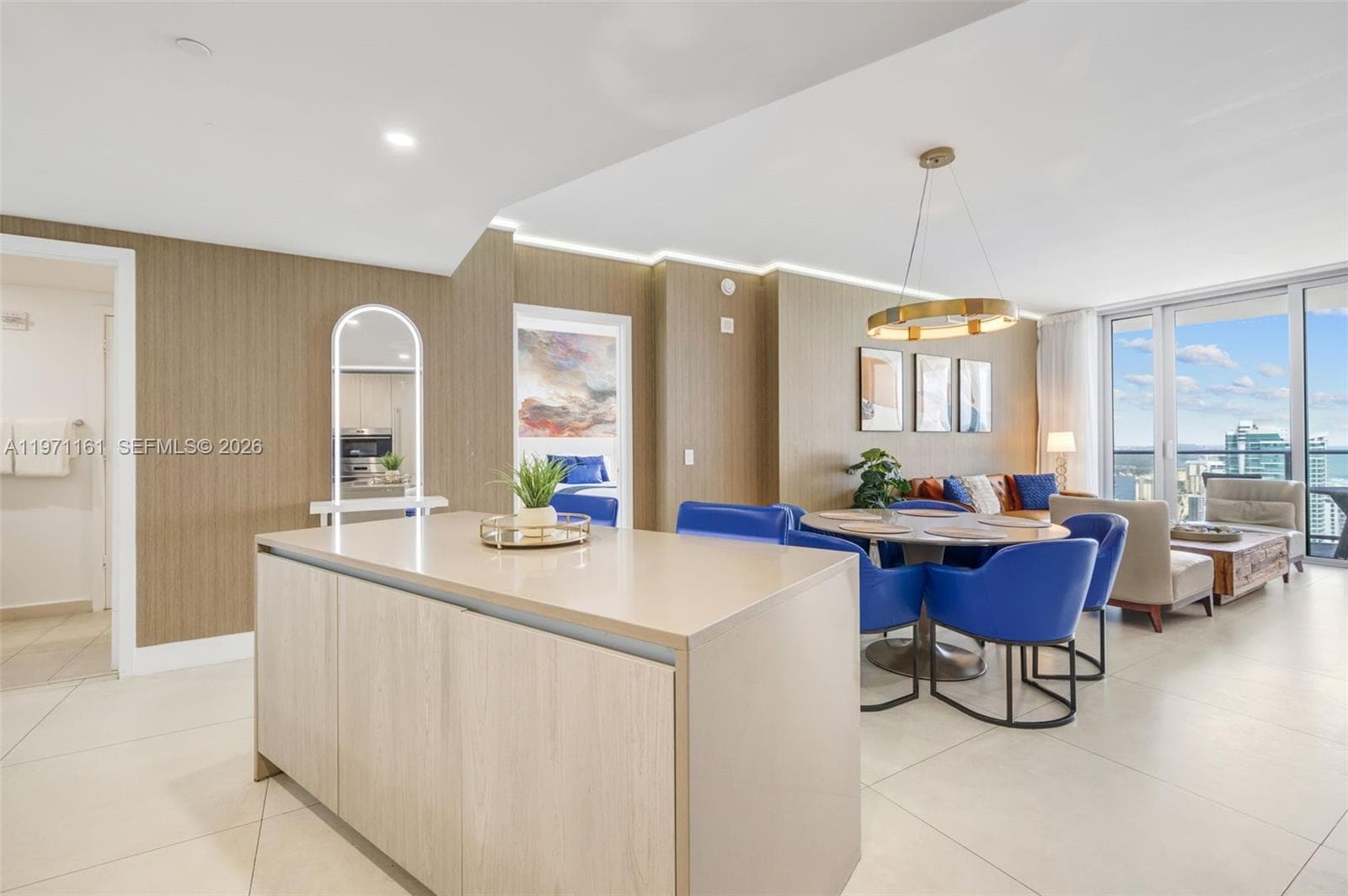 4111 Ocean Dr 4
