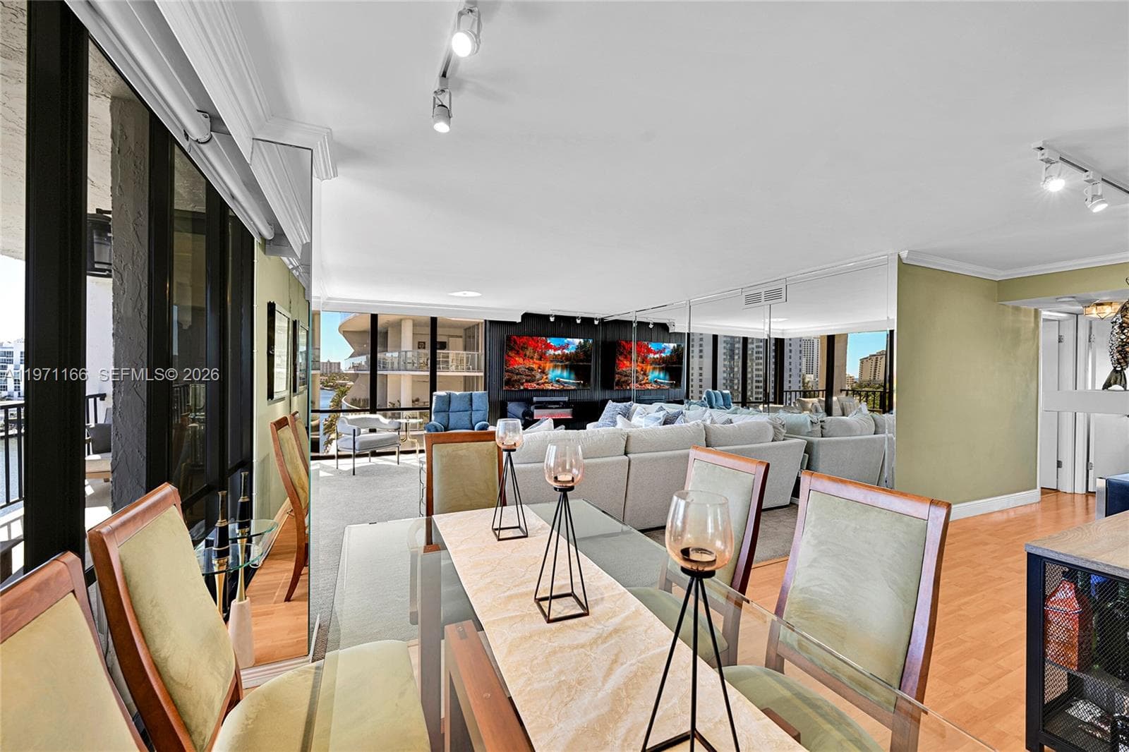 936 Intracoastal Dr 9H photo 7