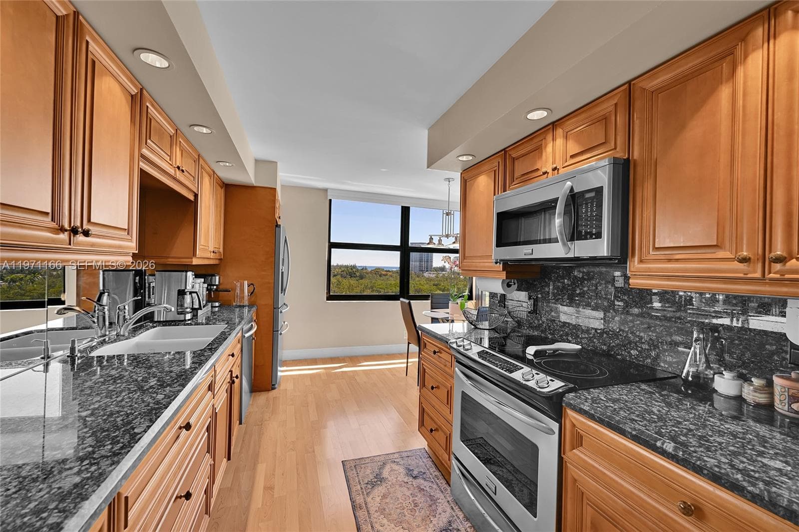 936 Intracoastal Dr 5