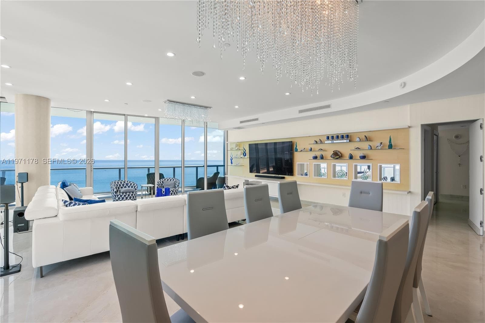 17001 Collins Ave 5