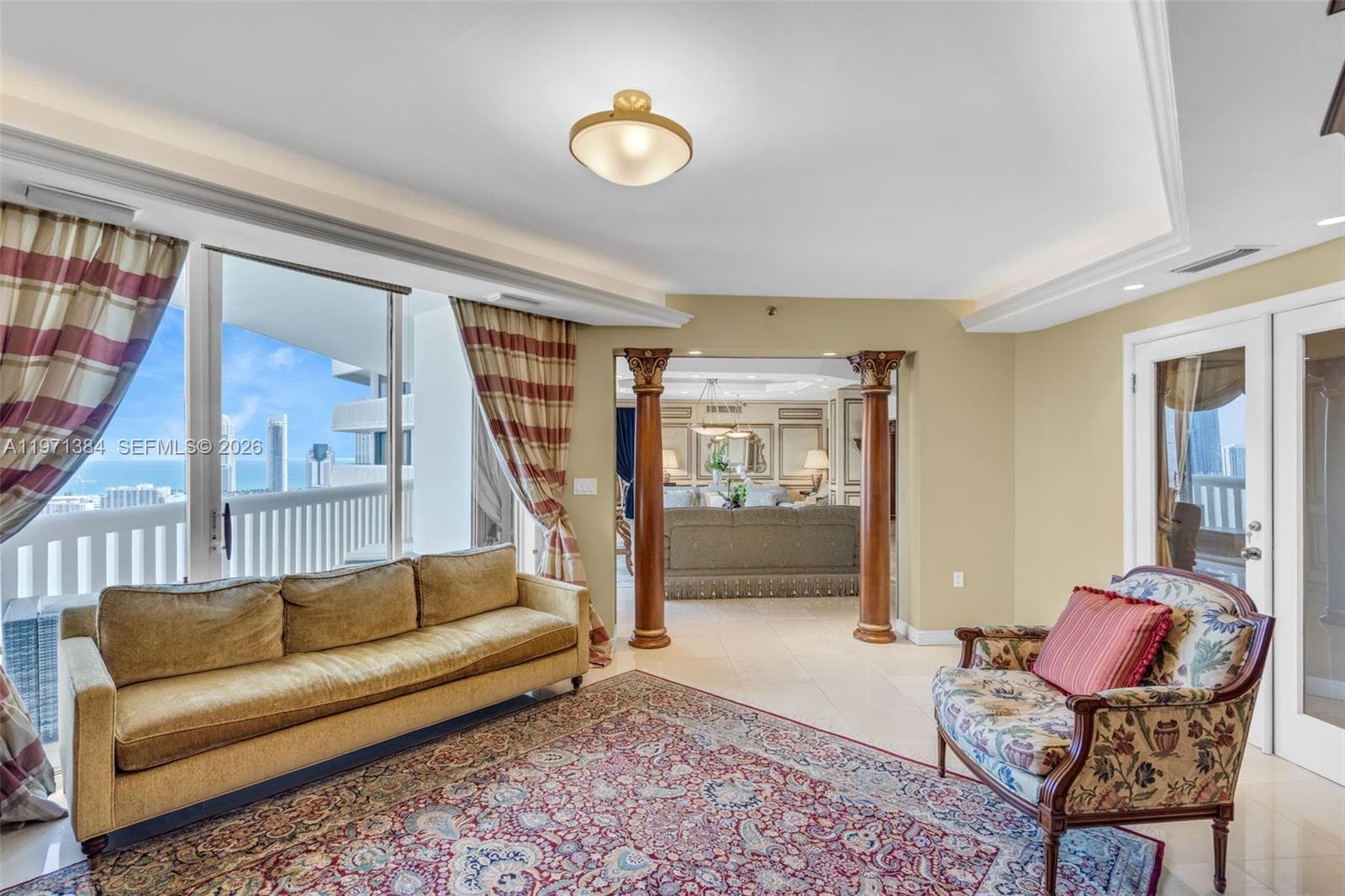 3000 Island Blvd 2902 photo 16