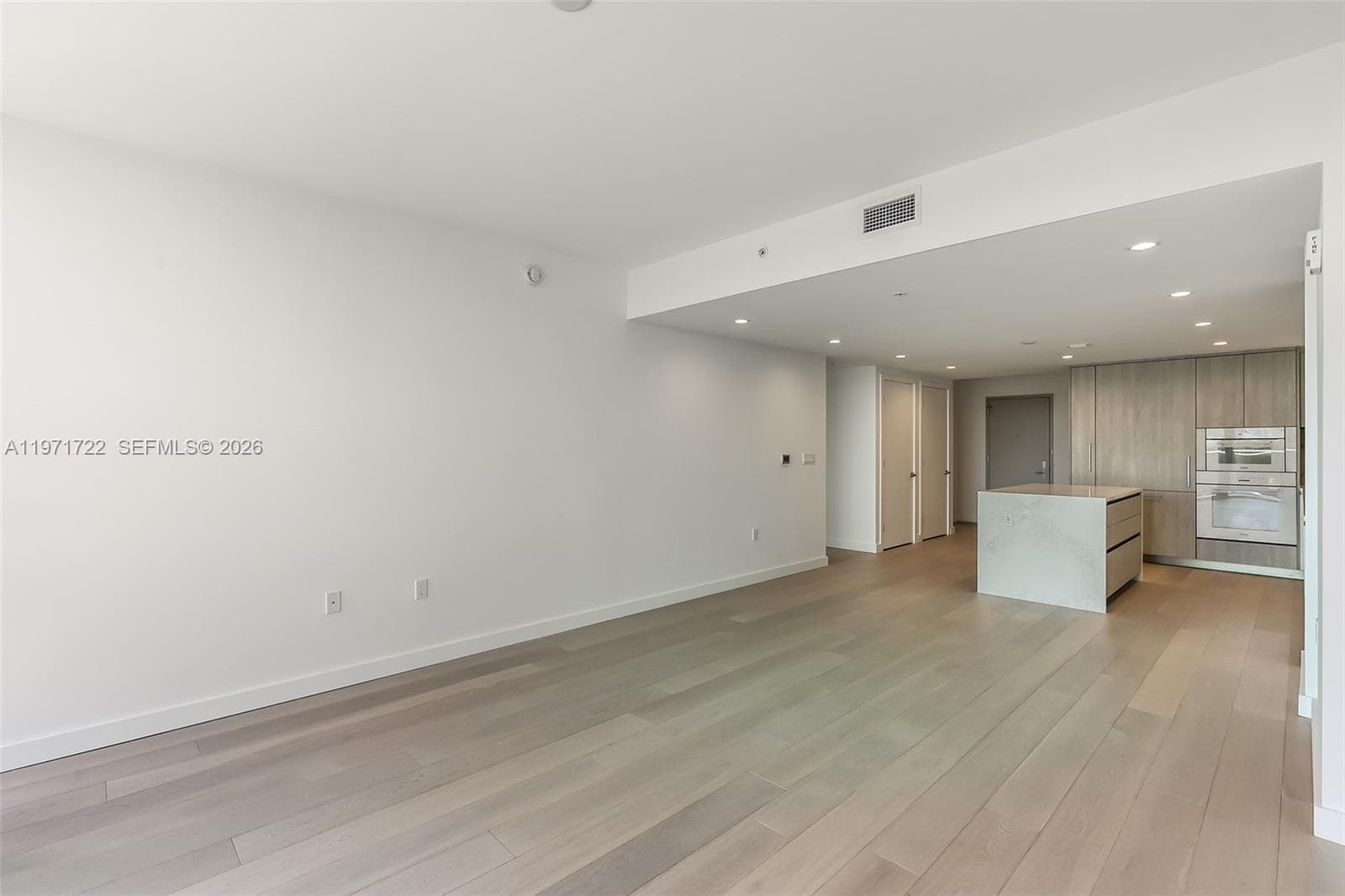 9201 Bay Harbor Drive 603 photo 9
