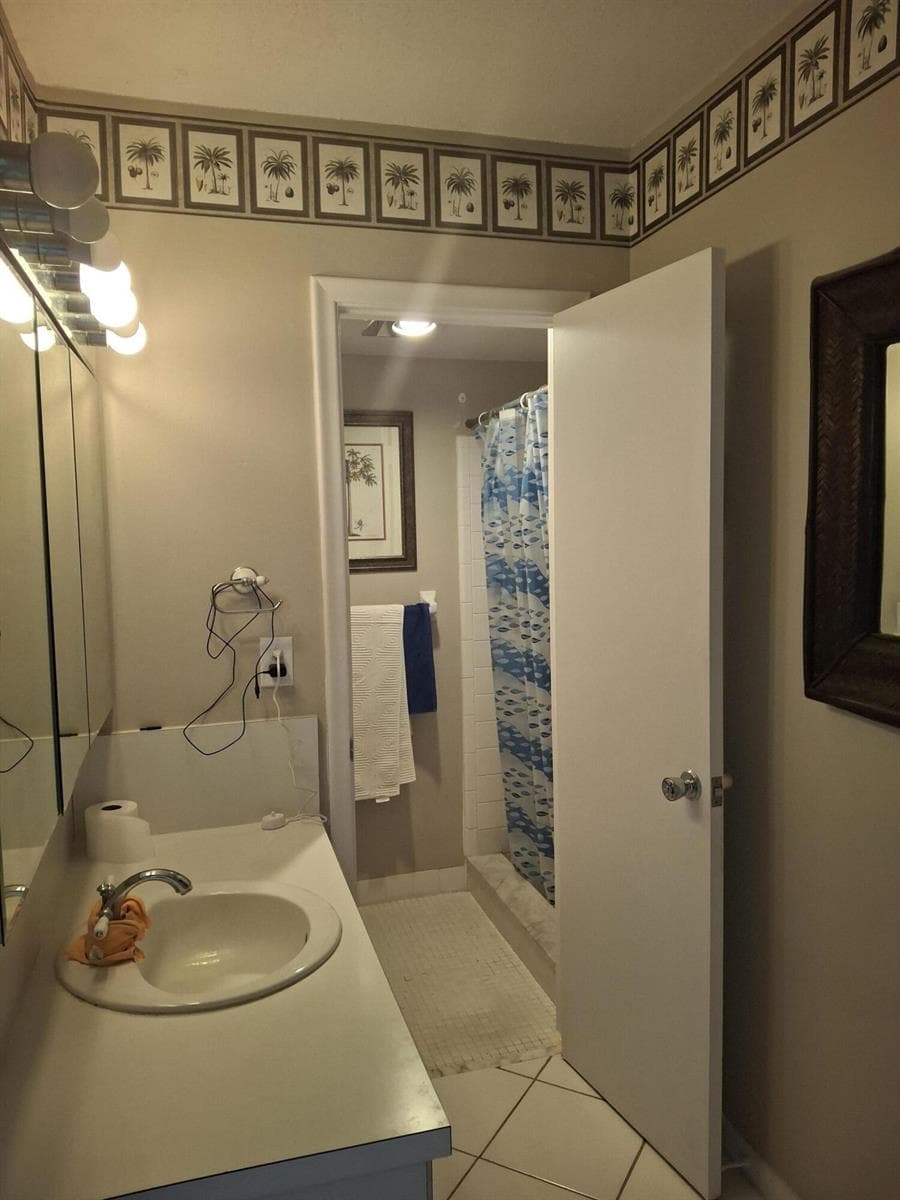 311 E Ocean Avenue #207 5