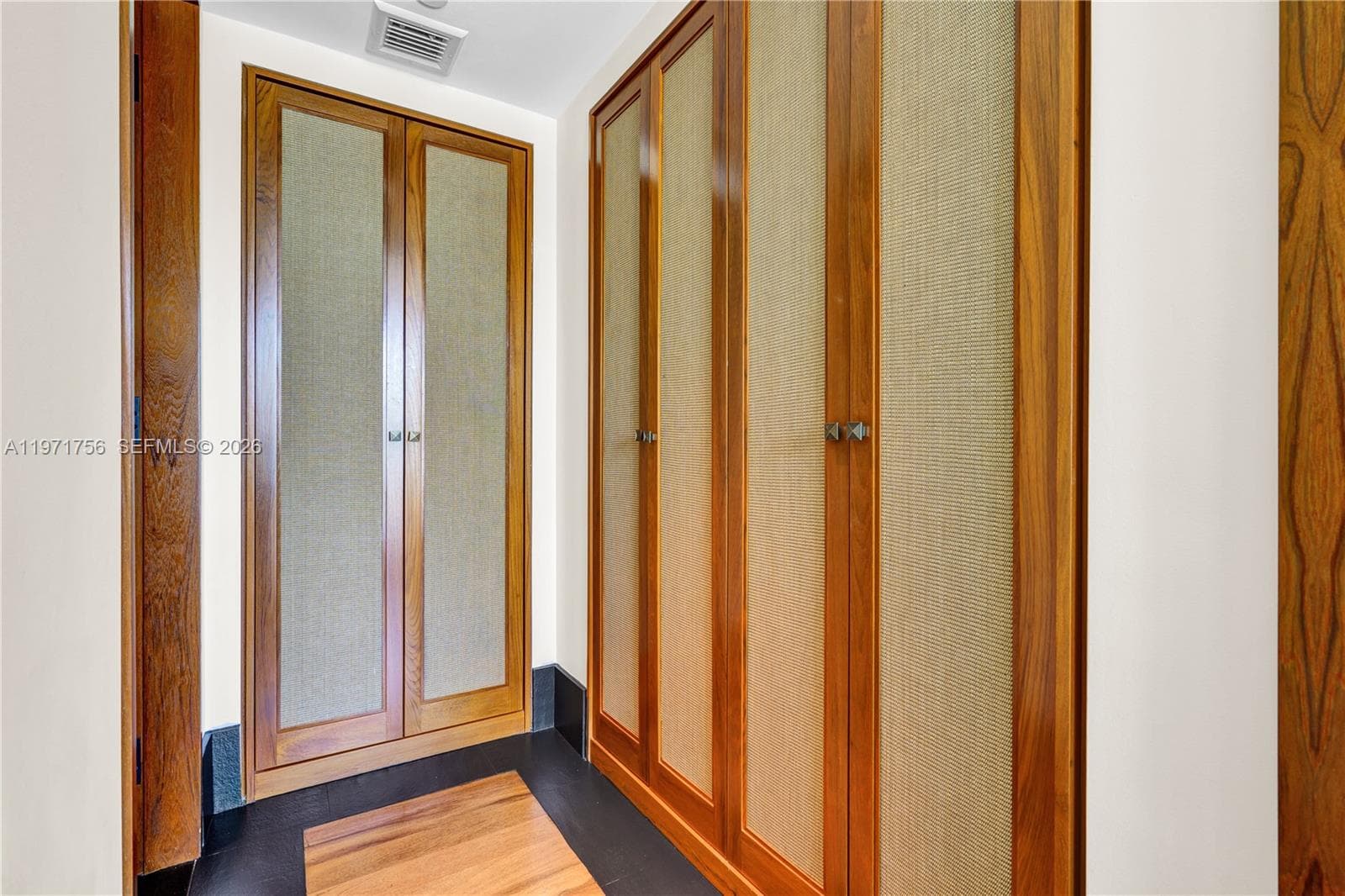 101 20th St 1805 photo 24