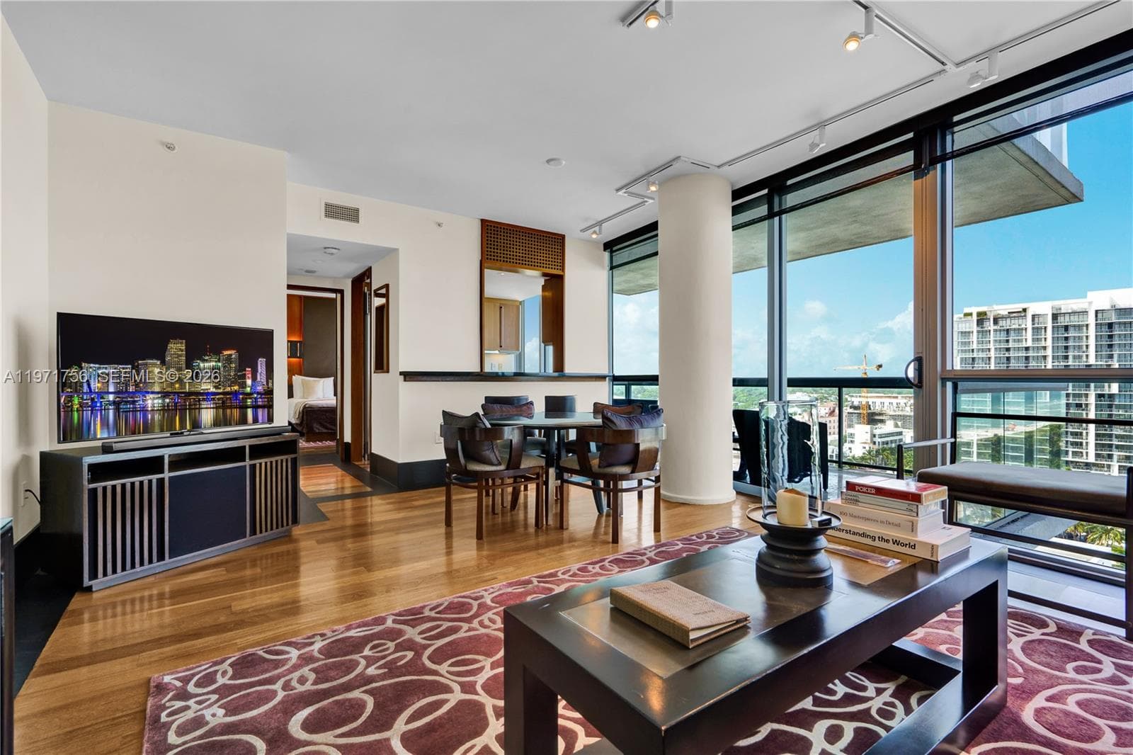 101 20th St 1805 photo 10