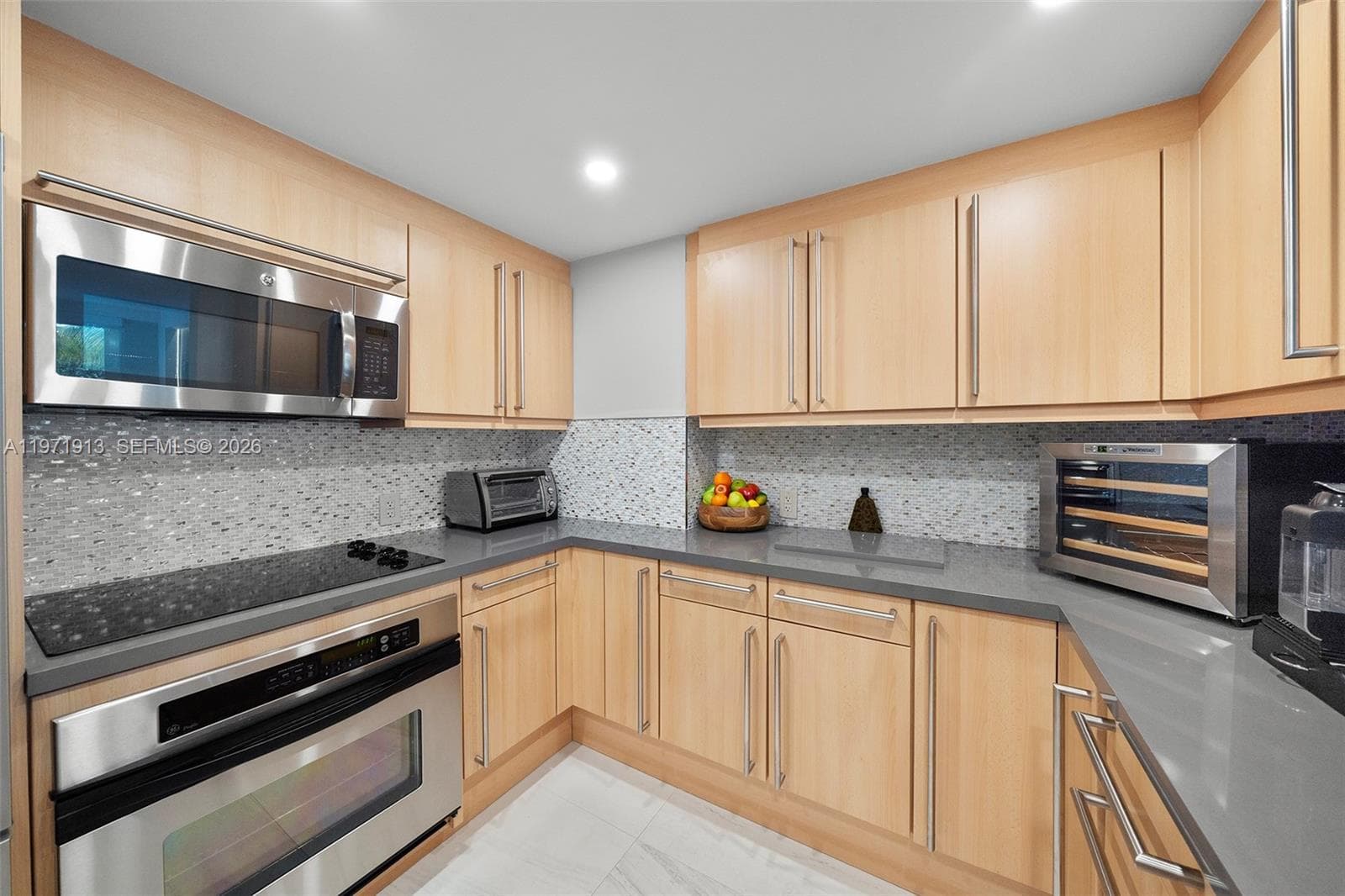 226 Ocean Dr 3C photo 16