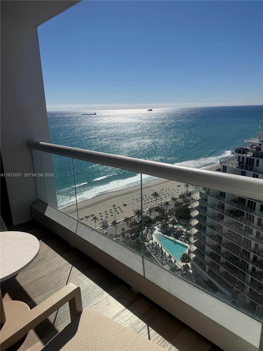 551 N Fort Lauderdale Beach Blvd R2210 photo 17