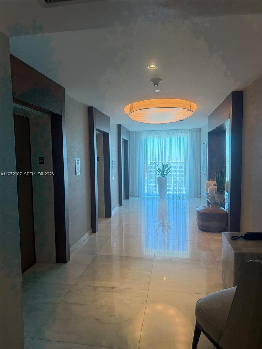551 N Fort Lauderdale Beach Blvd R2210 photo 21