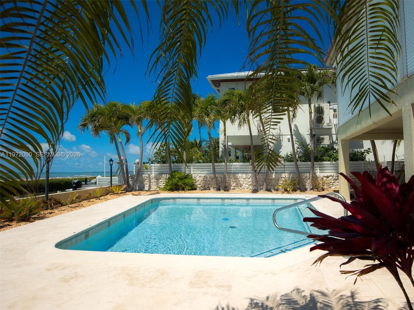 250 Seaview Circle 4