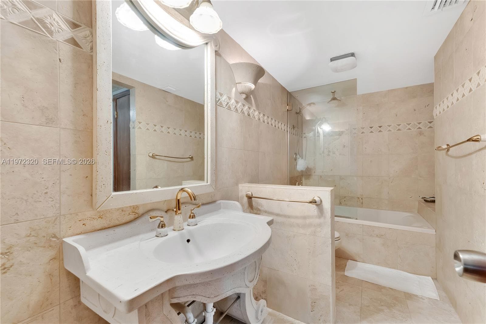 5555 Collins Ave 5B photo 15